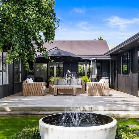 Black Luxury Lodge ブレナム エクステリア 写真