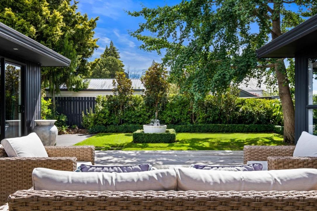 Black Luxury Lodge ブレナム エクステリア 写真