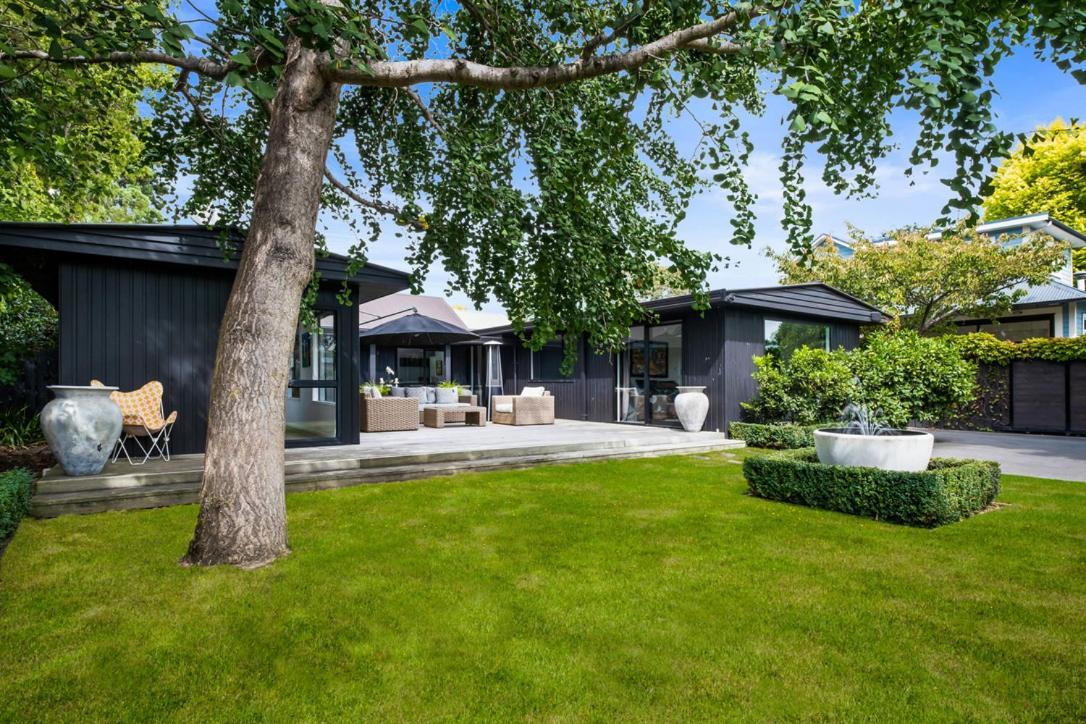 Black Luxury Lodge ブレナム エクステリア 写真